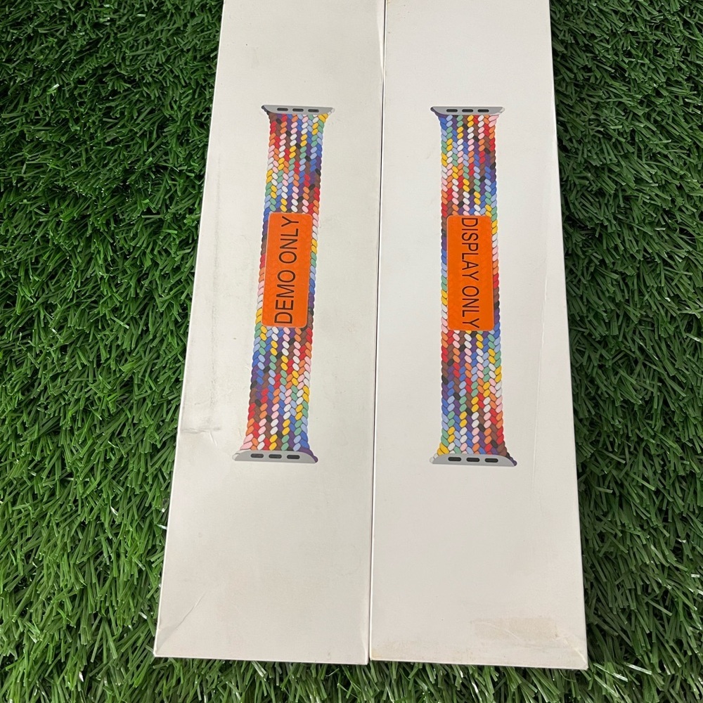Apple watch 45MM pride addition, braided solo loop size 7
